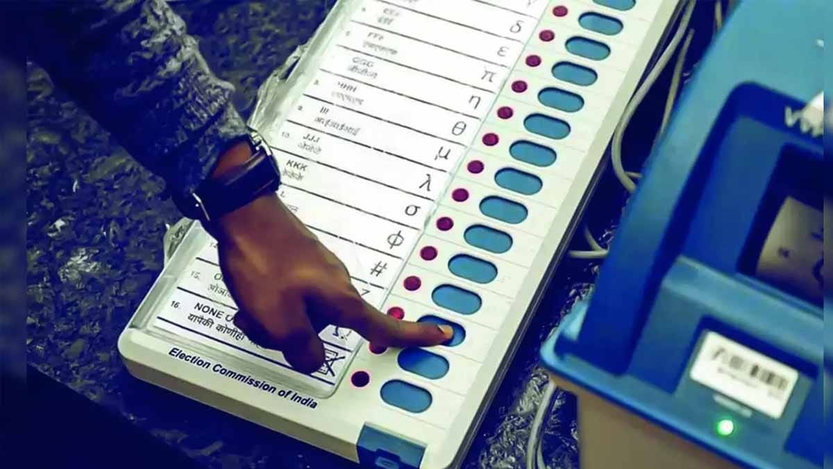 নৈহাটি উপনির্বাচন: অশান্তির আবহে ভোট পর্ব শুরু