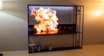 Transparent টিভি এনে চমক LG-র! ‘Signature OLED T’ 4K TV বাজারে আসতেই হৈচৈ