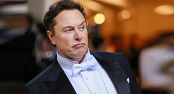 নিজের নাম পাল্টে ফেললেন Elon Musk! নতুন নাম “Kekius Maximus”, কারণ জানলে চমকে যাবেন!