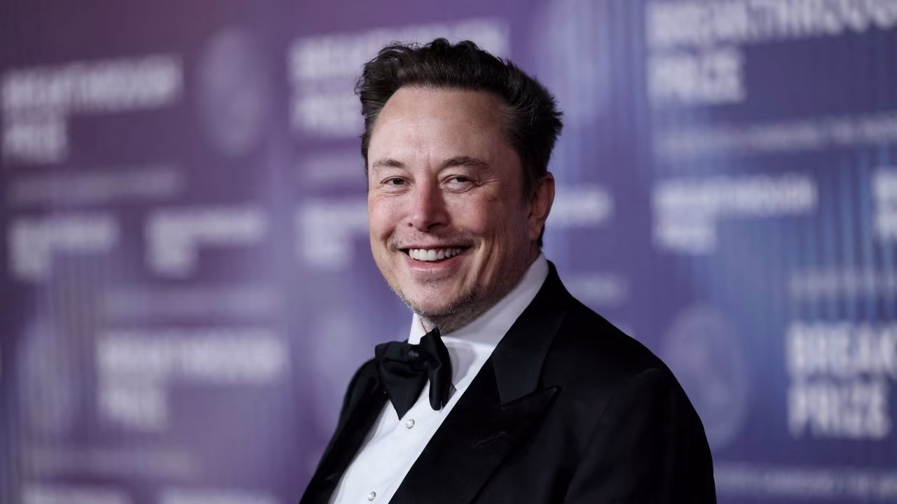 Elon Musk first trillionaire